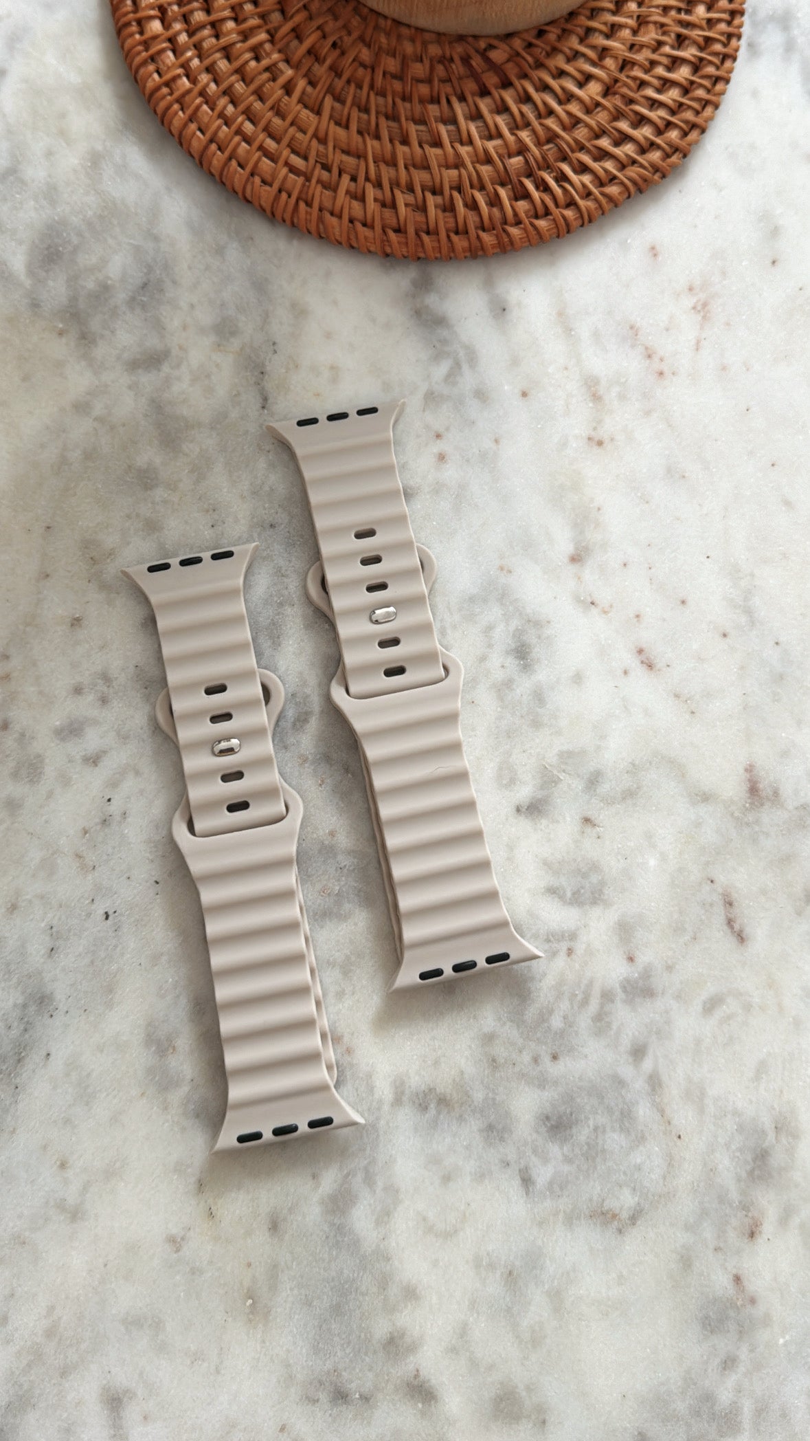 beige band